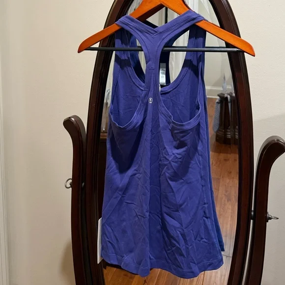 Lululemon Charged Indigo Purple Stretch Curve Hem Scoop Neck Racerback Tank Top - Picture 2 of 6